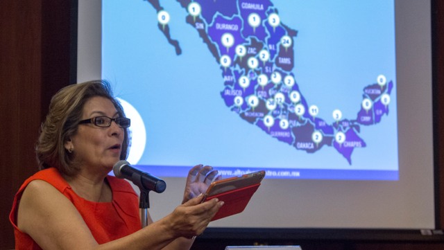 Isabel Miranda de Wallace en la presentación del informe mensual de Alto al Secuestro, en marzo de 2015.