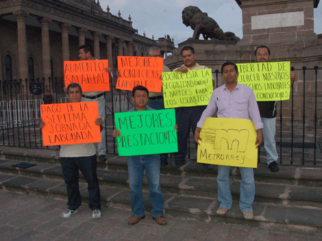 La protesta fue en la Explanada de los Héroes.