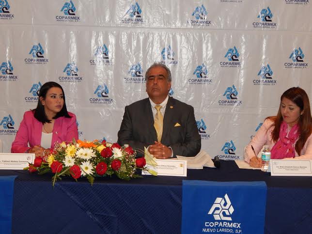 Solo candidatos participaron del foro.
