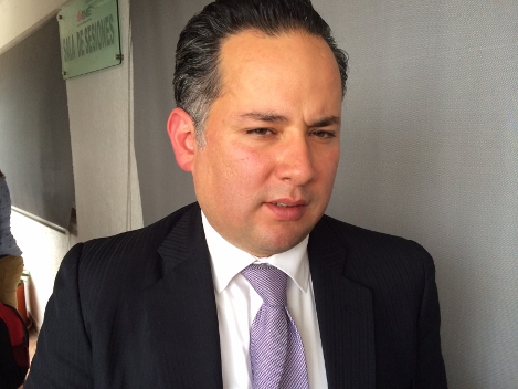 El titular de la Fiscalía Especial para Delitos Electorales, Santiago Nieto Castillo firmó en Oaxaca un acuerdo de colaboración con el presidente del 
