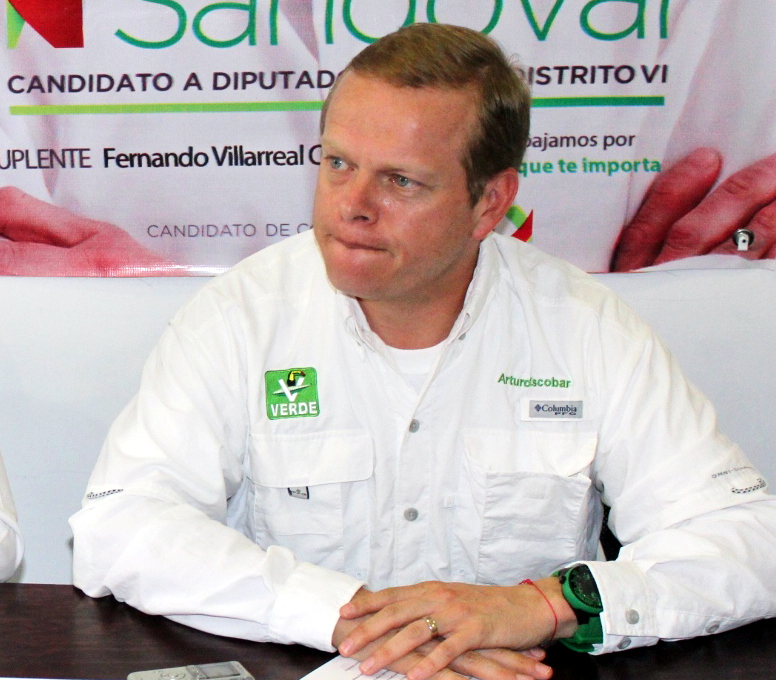 Arturo Escobar y Vega, dirigente del PVEM.
