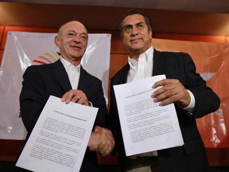 Fernando Elizondo se suma a la campaña de Jaime Rodríguez, 'El Bronco'.
