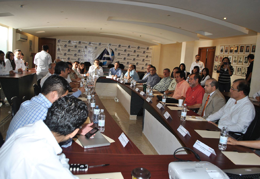 Se autorizó el Comité de Adquisiciones representado por gobierno y sociedad.