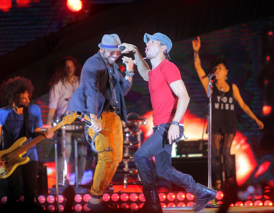 Enrique Iglesias llenó el Coliseo Centenario de Torreón. 