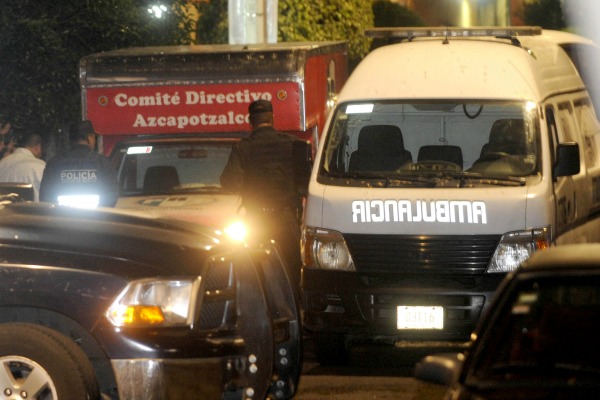 Israel Hernández Fabela fue asesinado en la colonia Petrolera, delegación Azcapotzalco, fuera de la casa de la candidata del PRI a diputada local, Aíd