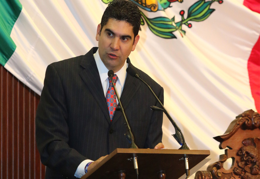 Jesús de León Tello, Coordinador del PAN en el Congreso del Estado.