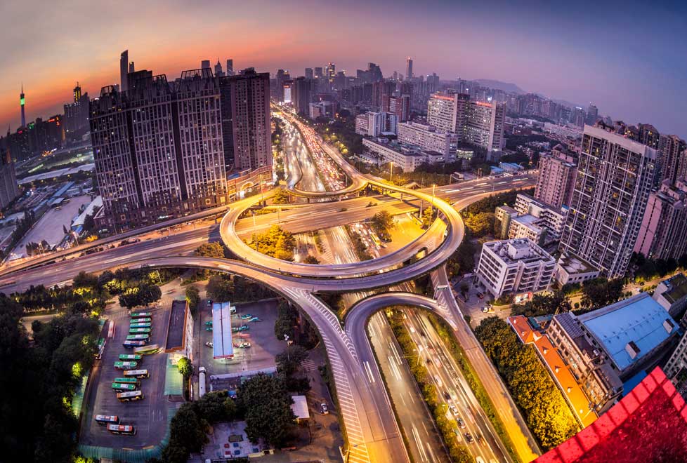 El tránsito es intenso en la ciudad sureña de Guangzhou, China