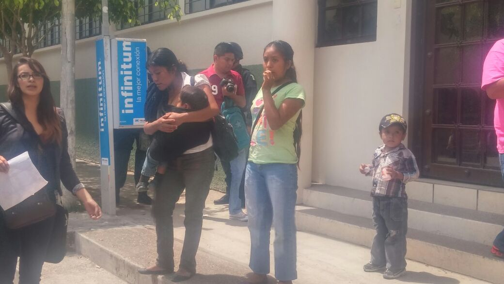 Los familiares se encuentran en el seminario religioso del municipio guerrerense