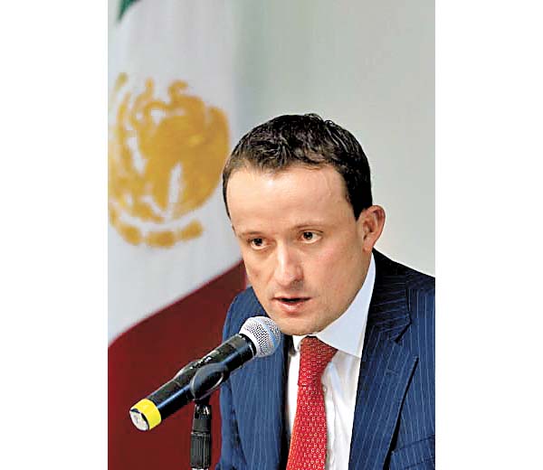Mikel Arriola. 