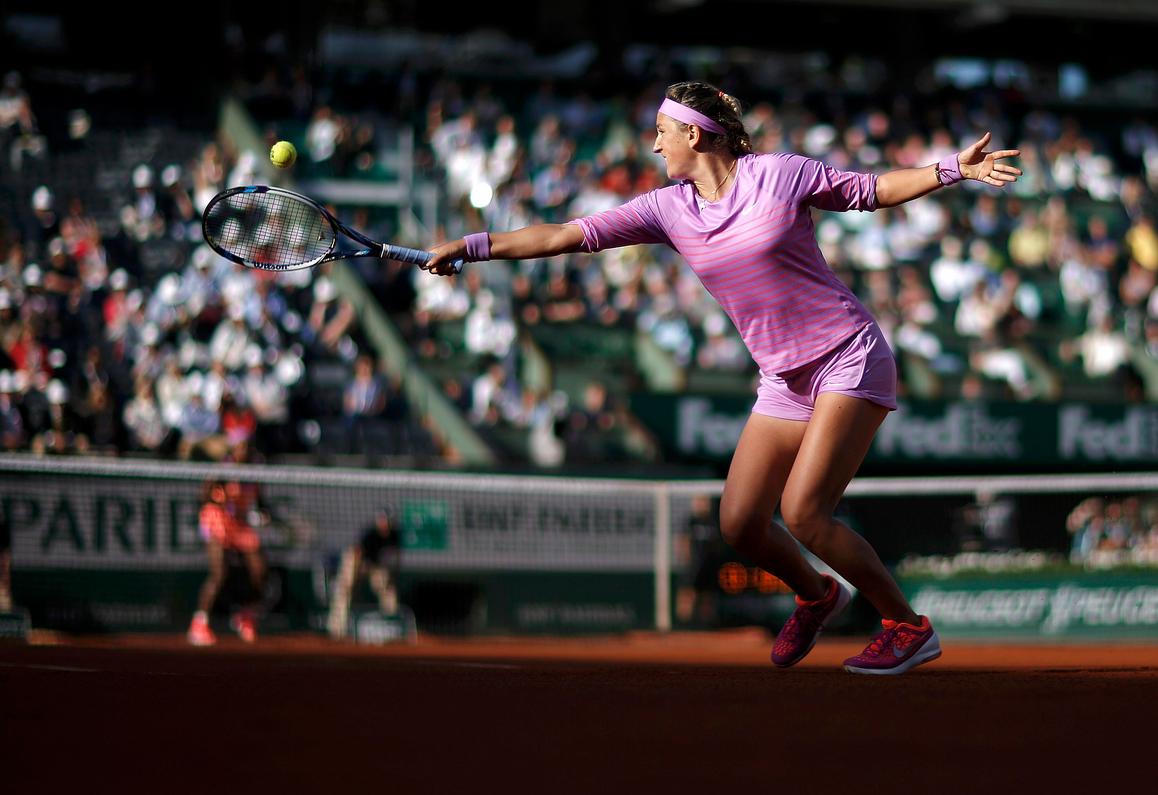 Victoria Azarenka en partido contra Serena Williams