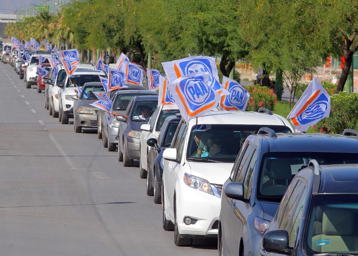 Caravana del candidato Jorge Zermeño. 