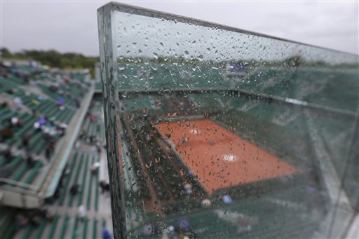 La lluvia llegó al Roland Garros 