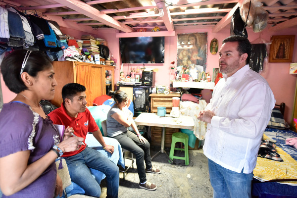 El candidato del PAN a diputado federal, Federico Döring, se comprometió a que la campaña ciudadana #NoMásImpuestos, impulsada por la red nacional “Un