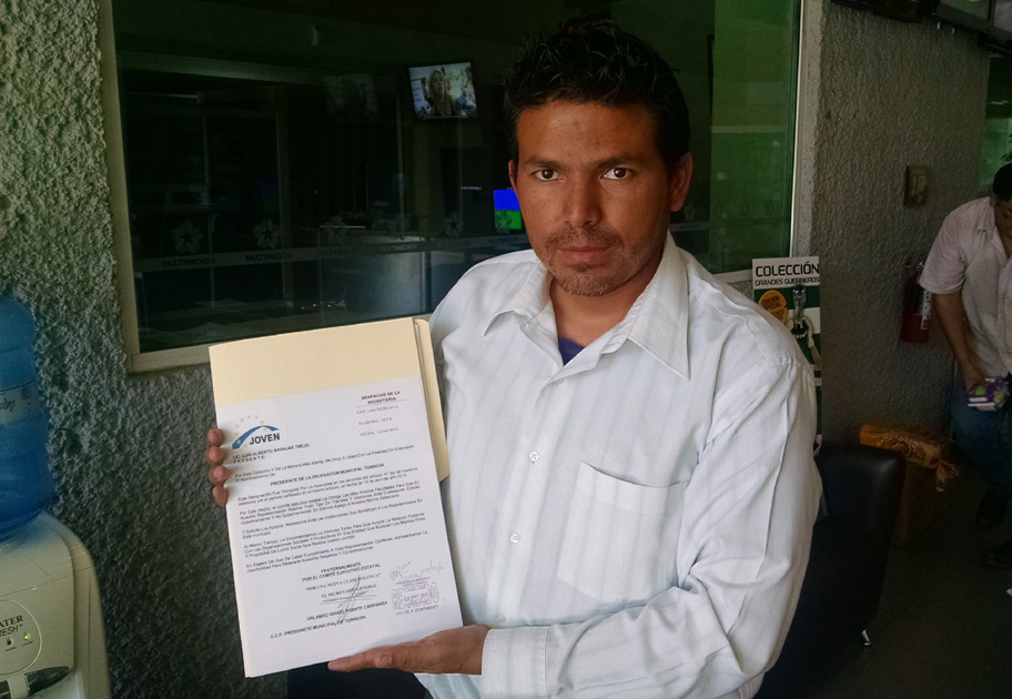 Luis Alberto Barajas Trejo dijo que quien ocupa la presidencia del Comité Municipal es él y no Walter Alvarado. 