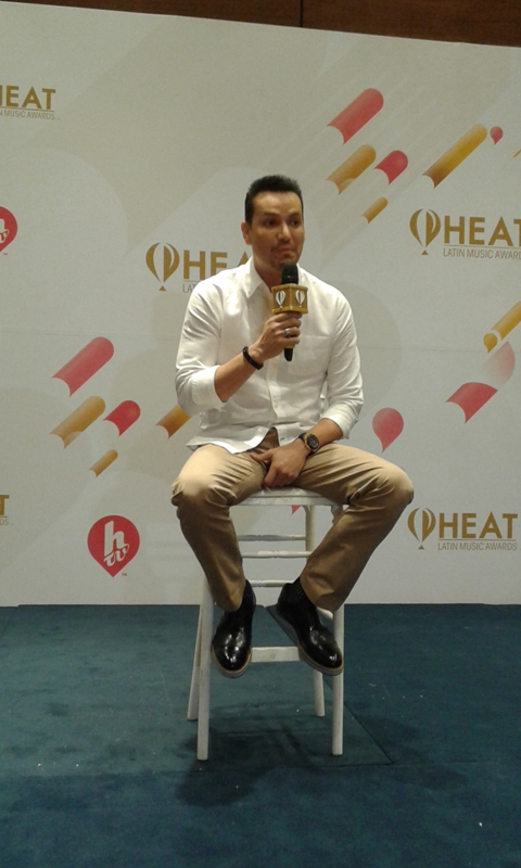 Víctor Manuelle durante la conferencia de prensa. 