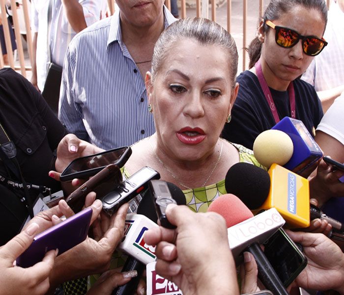 Senadora del PRI en Durango, Leticia Herrera. 