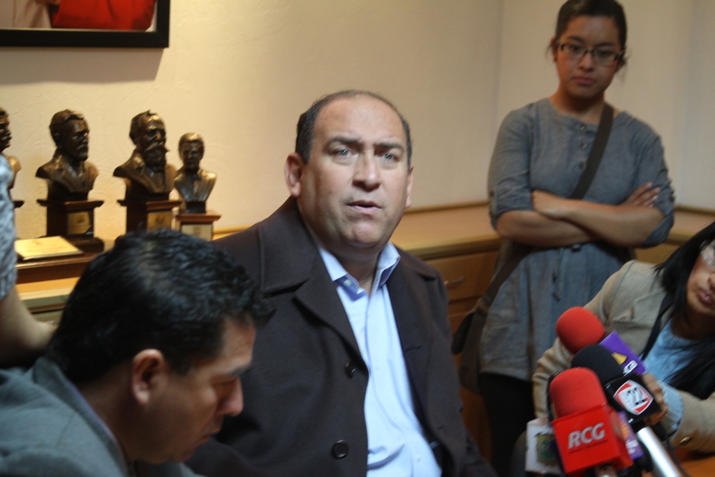 "Es tiempo de trabajar más y mejor. Es tiempo de Coahuila"
