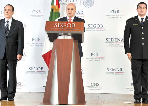 Renato Sales habló en conferencia de prensa.