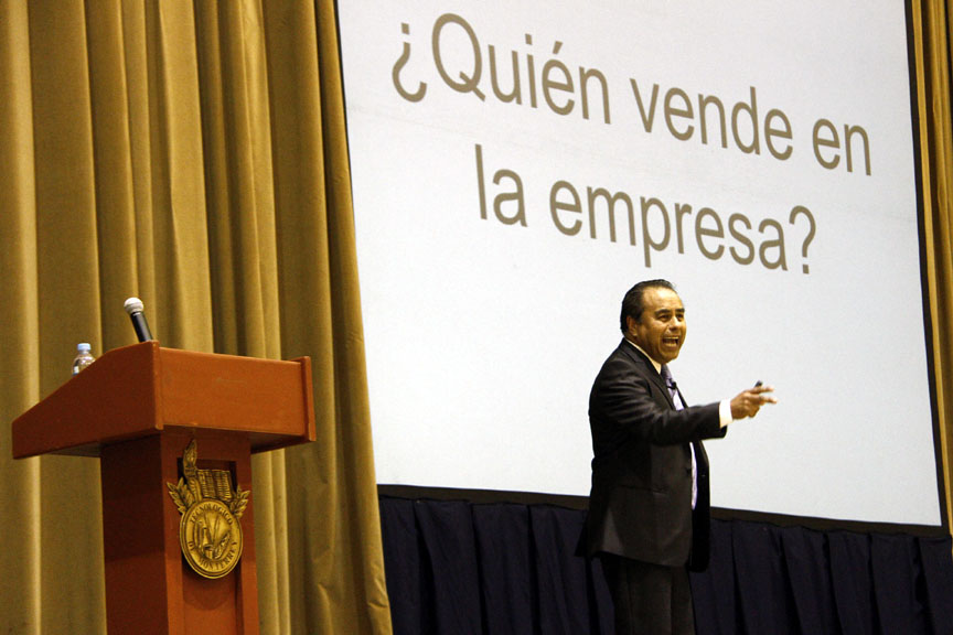 Asesor de empresas Pedro Manuel Facio Licera.