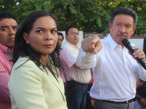 El líder nacional del PRD, Carlos Navarrete Ruiz dijo que hay elementos suficientes para demostrar que en la jornada electoral, grupos del crimen orga