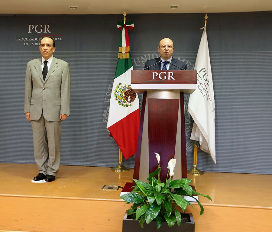 Renato Sales durante la conferencia en la que dio a conocer la captura de los secuestradores.