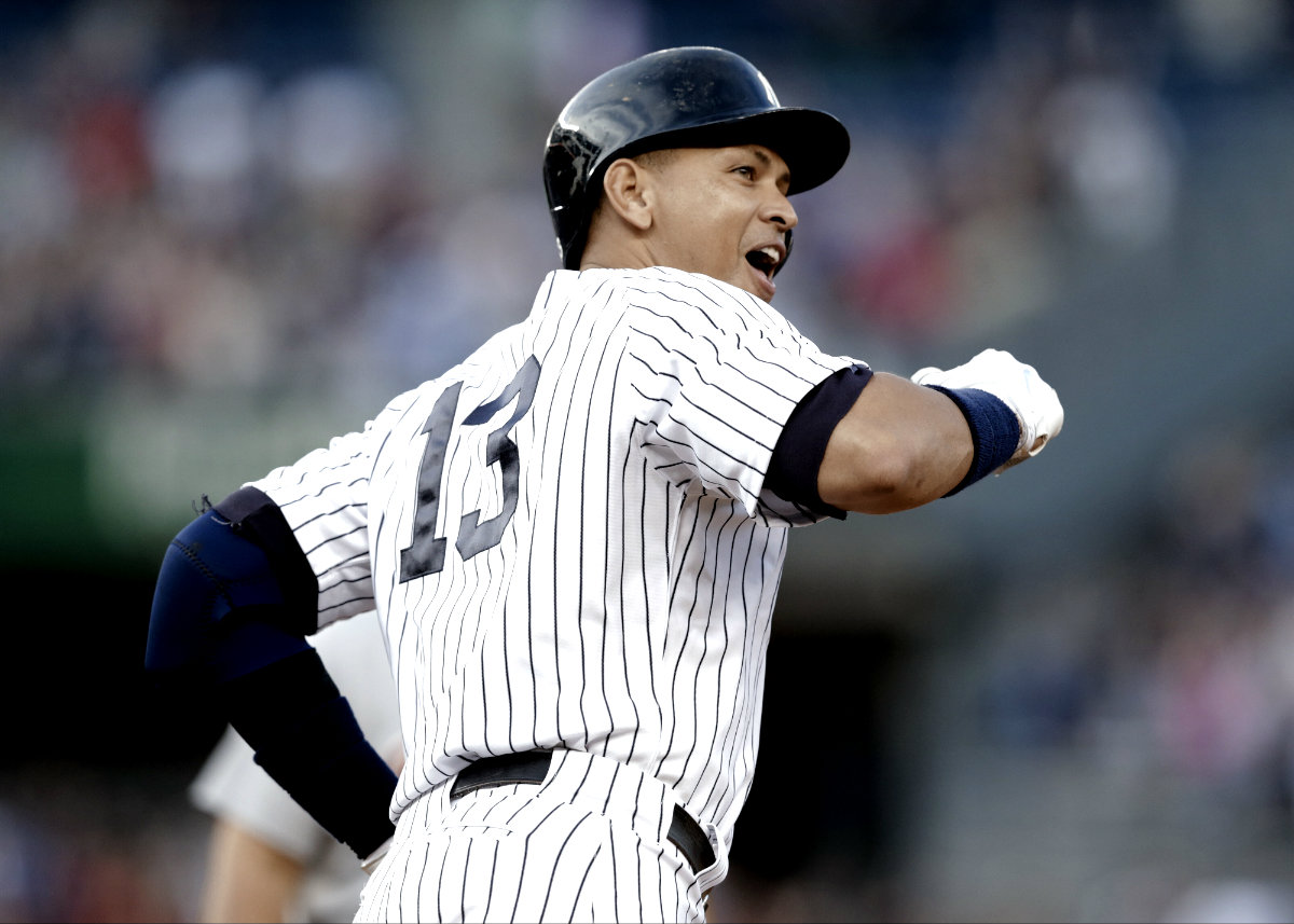 A-Rod conectó su hit 3 mil