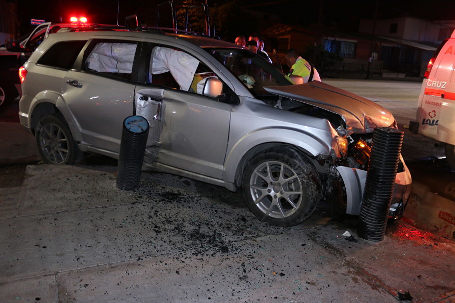 El accidente fue en el cruce de las calles Cuauhtémoc y Corregidora.