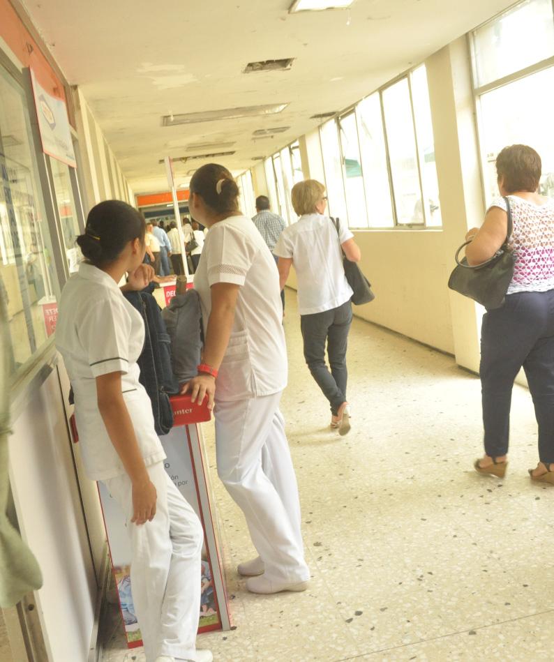 Plazas de enfermeras jubiladas no son cubiertas.
