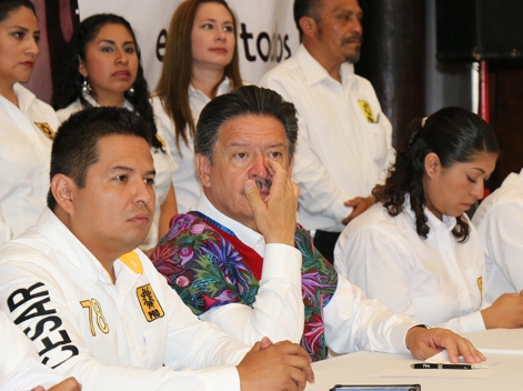 El dirigente nacional de Partido de la Revolución Democrática, Carlos Navarrete, lamentó que en Chiapas no se permita votar libremente. 