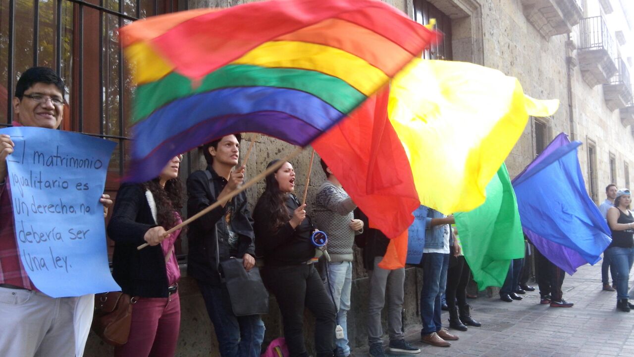 Los grupos lésbico-gay anunciaron que presentarán hoy mismo una denuncia en contra del cardenal emérito Juan Sandoval Íñiguez  