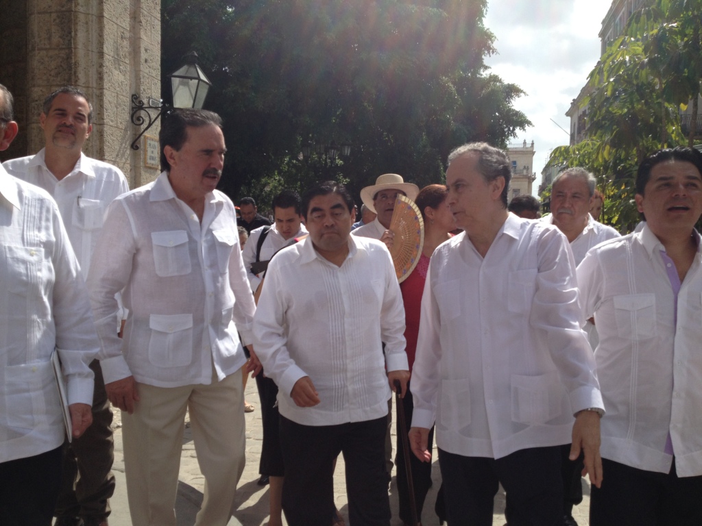 Emilio Gamboa con 27 legisladores más está en La Habana en la XV Reunión Interparlamentaria México-Cuba. 