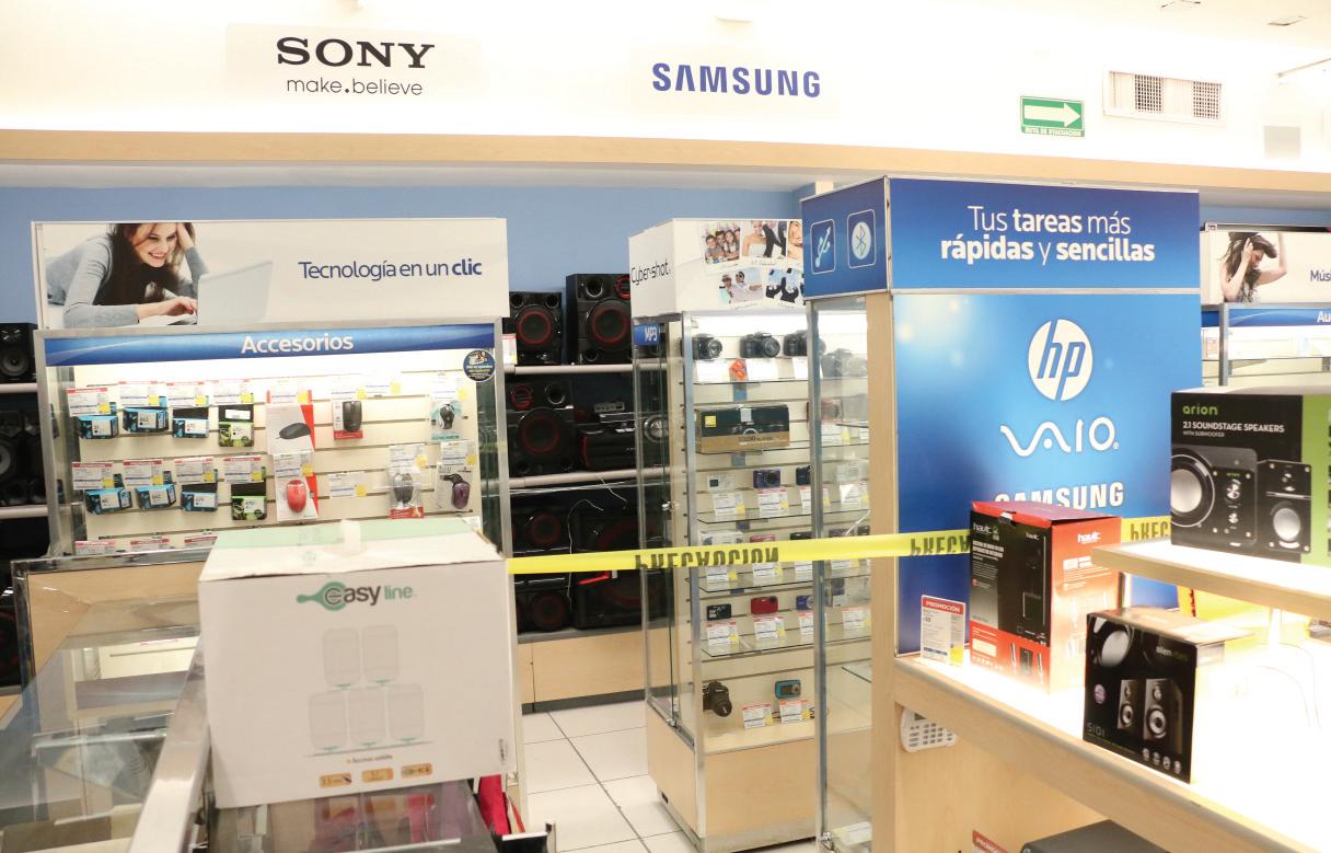 tienda Coppel de la peatonal Díaz Mirón fue objeto de un millonario asalto.