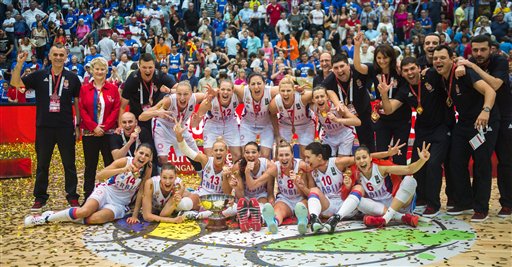 La selección femenil de basquetbol de Serbia 