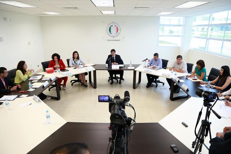  Se instala Diputación Permanente hasta el 1 de octubre.