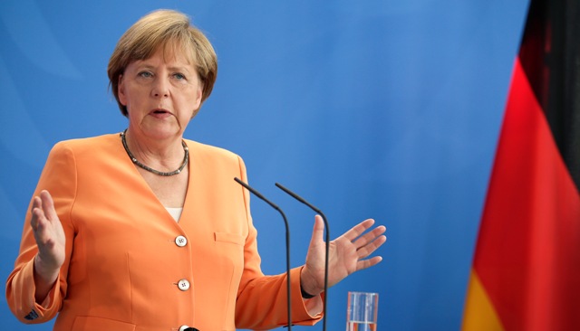 La canciller federal de Alemania, Angela Merkel, declaró ante el Bundestag (Parlamento) que está abierta para conversar con el gobierno de Grecia, per
