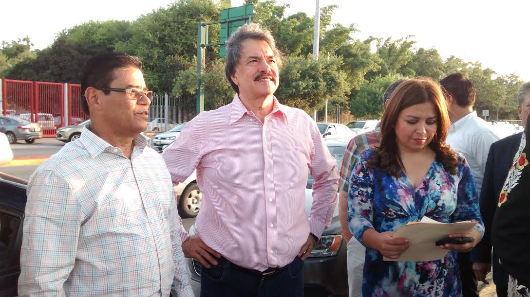 Ismael Flores, líder de la CTM en el estado. 