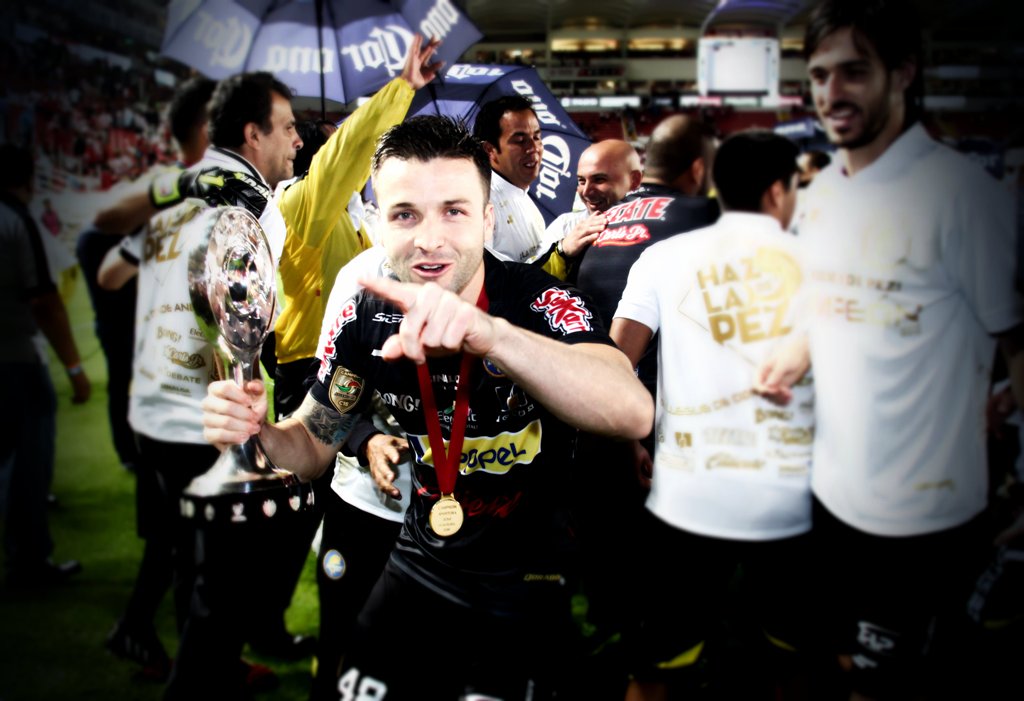 David Stringel presume el título de Ascenso con Dorados