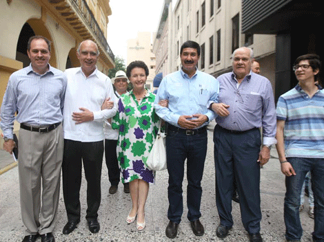 Panistas como el ex gobernador Fernando Canales Clariond, el senador Javier Corral, el ex secretario general de Gobierno, José Luis Coindreau, buscan 