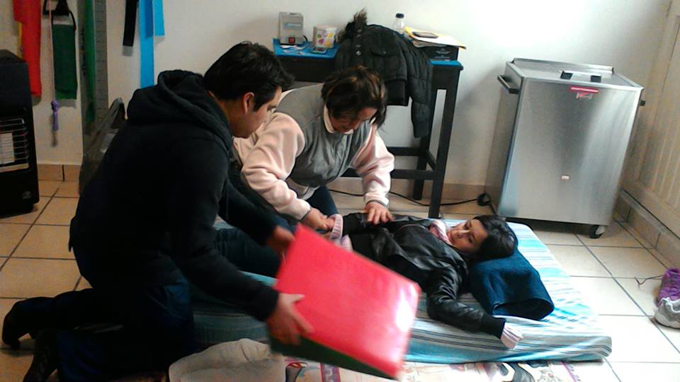 Proyecto Mariposa "extiende tus alas", ONG dedicada abrindar rehabilitación física a personas de bajos recursos.