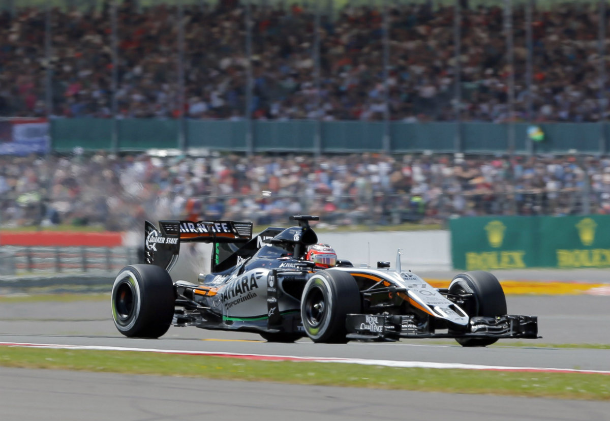 Sergio Pérez en el circuito de Silverstone 