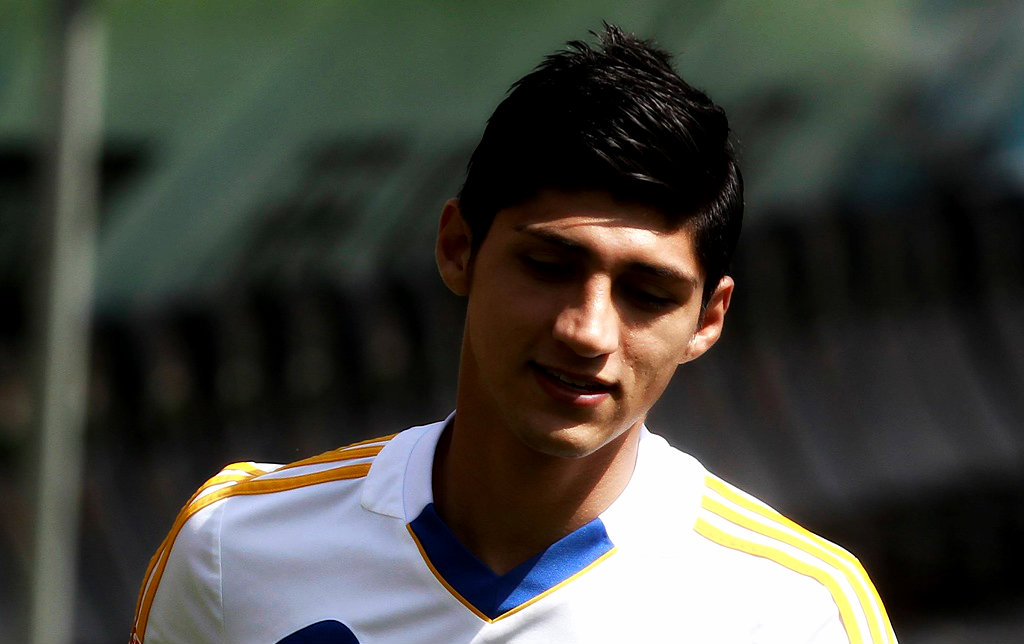 Alan Pulido, delantero mexicano 