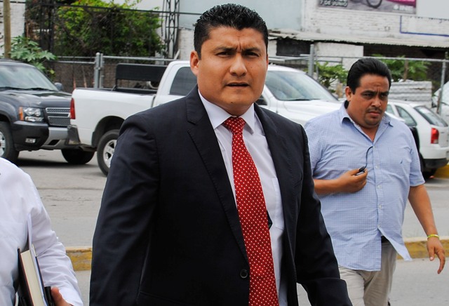 El fiscal general del estado, Miguel Ángel Godínez Muñoz, reveló que ya dejaron de buscar a los dos médicos y dos profesionistas que están desaparecid
