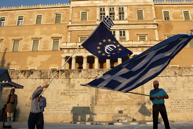 El acuerdo alcanzado por los líderes de la Eurozona obliga a Grecia a aprobar y aplicar, en tiempo récord, reformas vitales de su economía que habían 