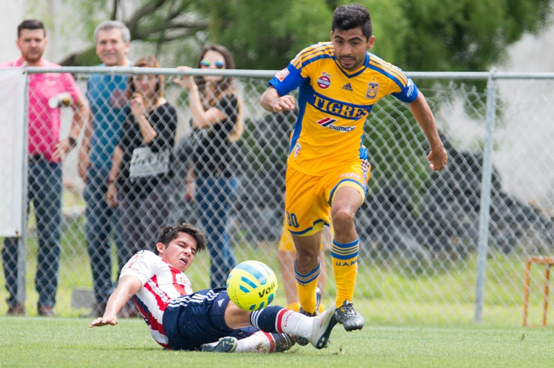 Amaury Escoto no estará en el partido de ida de la semifinal de Copa Libertadores