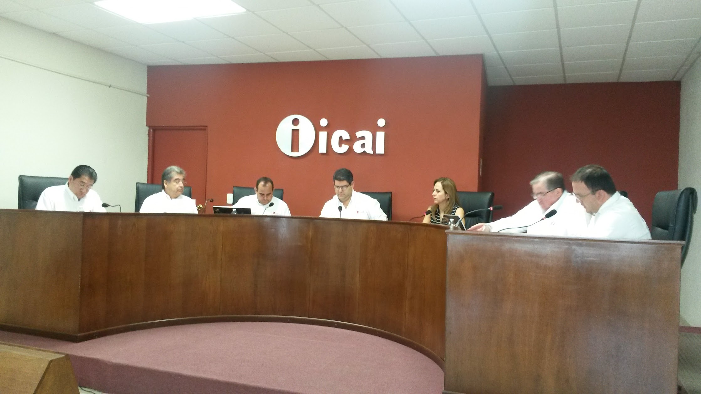 Notarios Públicos de Saltillo ganaron amparo al Instituto Coahuilenses de Acceso a la Información contra la transparencia.