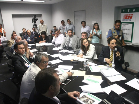 La información se dio durante la reunión de transición. 