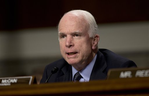 El senador republicano estadunidense, John McCain, durante una intervención reciente ante un comité del Senado, en Washington