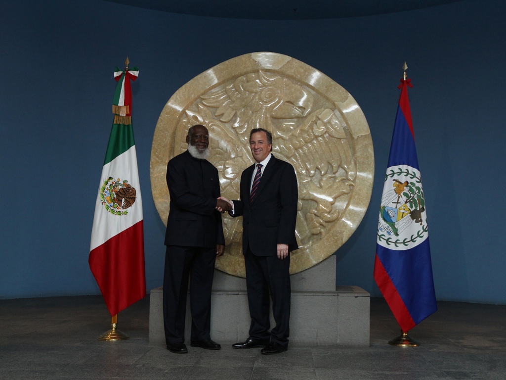 José Antonio Meade y Wilfred Elrington.