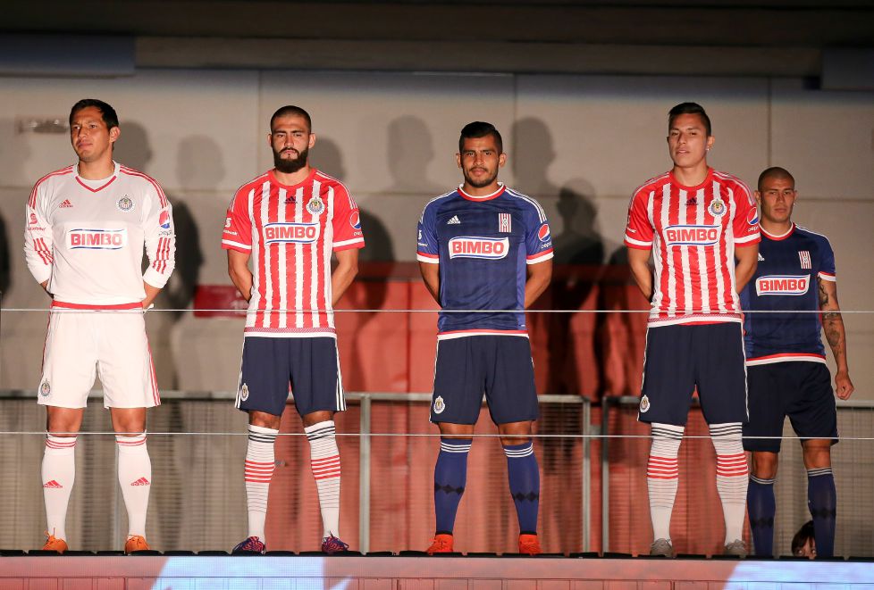 La presentación se llevó a cabo en el estadio Omnilife. 