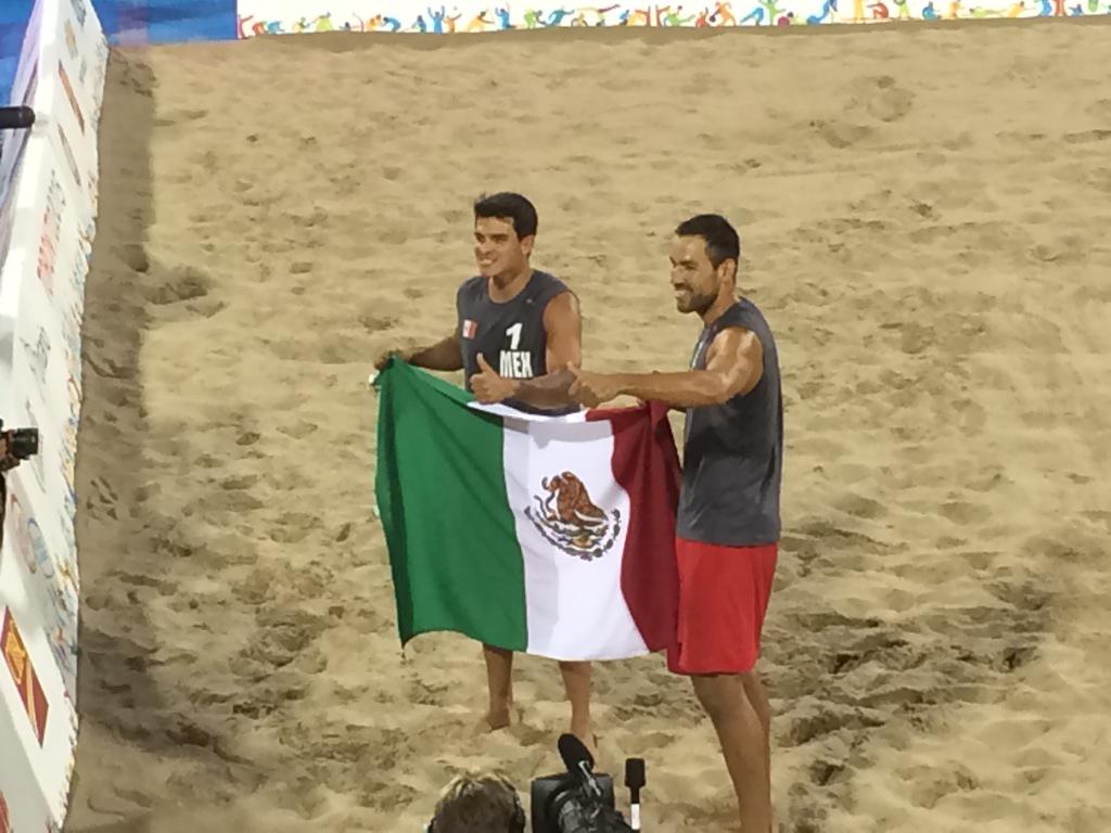 Los mexicanos celebran la victoria 